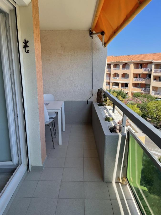 Bormes-Les-Mimosas - Appart 25M2 Avec Balcon - 4P Eksteriør billede